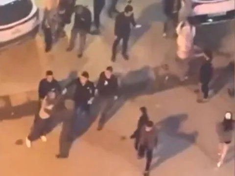 Khởi tố đối tượng dùng dao đâm chết người gần quán bar ở Hà Tĩnh