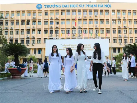 Sửa đổi quy định về kinh phí hỗ trợ đối với sinh viên sư phạm