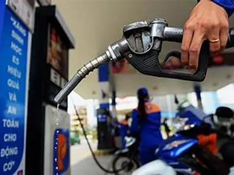 Bộ Công Thương sửa đổi một số quy định về kinh doanh xăng dầu