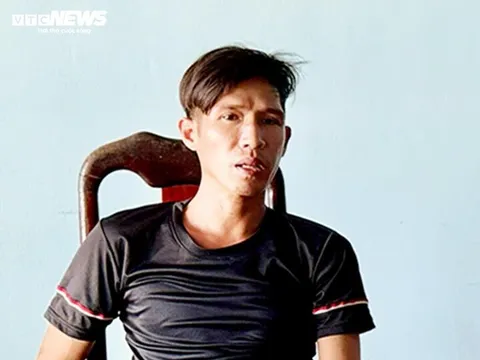 Tạm giữ cha dượng bạo hành con riêng của vợ đến hôn mê