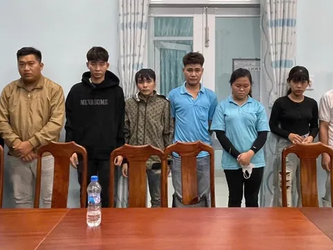 Tạm giữ hình sự nhóm đối tượng gây rối trật tự công cộng ở Đồng Nai