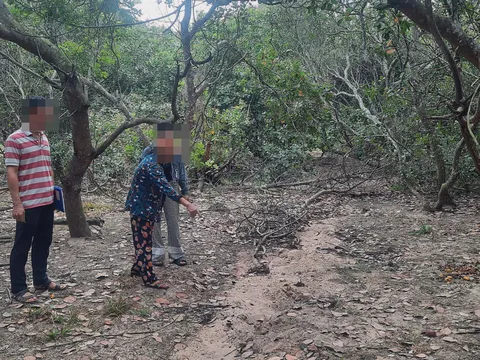 Tạm giữ hình sự đối tượng hiếp dâm, cướp tài sản của người phụ nữ trong rẫy