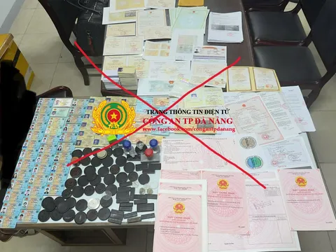 Phá đường dây làm giả con dấu, tài liệu của cơ quan, tổ chức quy mô lớn