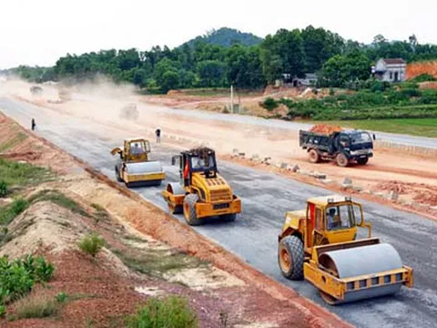 Tổ chức lễ khởi công chào mừng 50 năm Giải phóng miền Nam tạo khí thế tưng bừng lan tỏa tinh thần yêu nước