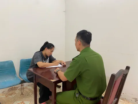 Tạm giữ 'nữ quái' cho vay với lãi suất lên tới 365%/năm