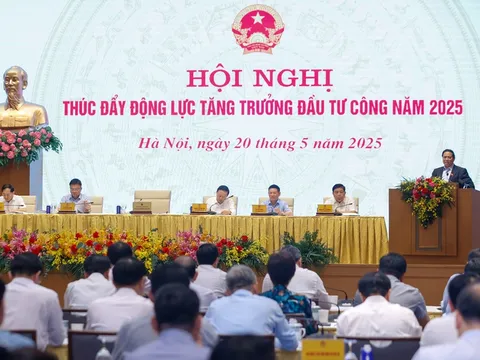 Thủ tướng chủ trì Hội nghị thúc đẩy động lực tăng trưởng đầu tư công