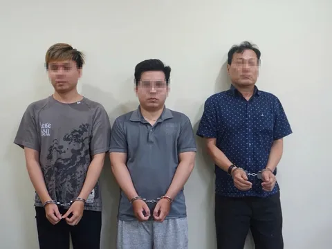 Bắt tạm giam 3 đối tượng quản trị kênh Youtube 'Người đưa tin'