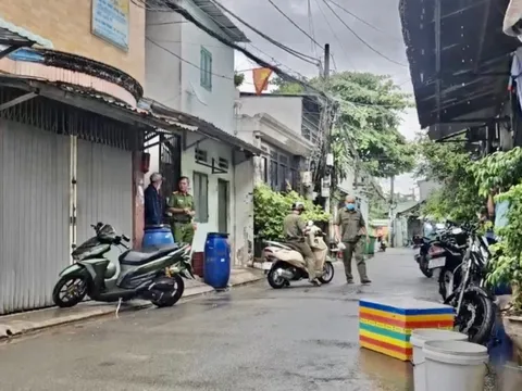 Phát hiện nam sinh tử vong bất thường trong phòng trọ ở TP.HCM