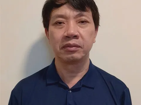 Khởi tố, bắt tạm giam Phó Chủ tịch UBND tỉnh Thanh Hóa Lê Đức Giang