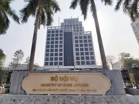 Bộ Nội vụ hướng dẫn tổ chức thôn, tổ dân phố, chế độ, chính sách cán bộ cấp xã