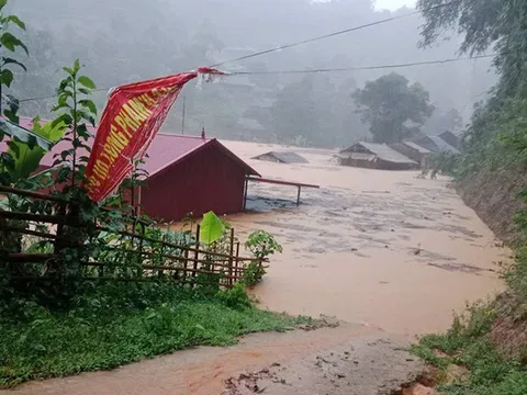 Thủ tướng chỉ đạo tập trung khắc phục hậu quả mưa lũ, lũ quét, sạt lở đất tại 3 tỉnh
