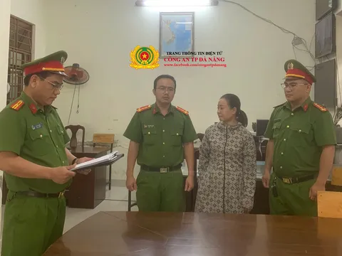 Bắt 'nữ quái' lừa làm sổ đỏ để chiếm đoạt hàng trăm triệu đồng