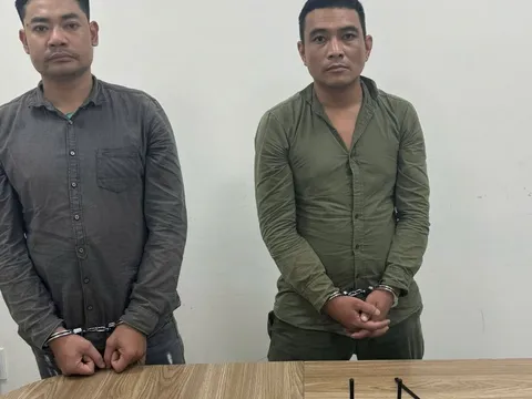 Hải Phòng: Bắt 2 đối tượng giả danh cảnh sát hình sự để cướp tài sản