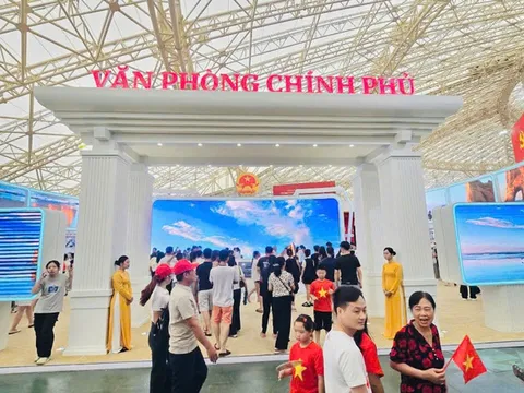 Kéo dài thời gian Triển lãm thành tựu Đất nước đến hết ngày 15/9/2025