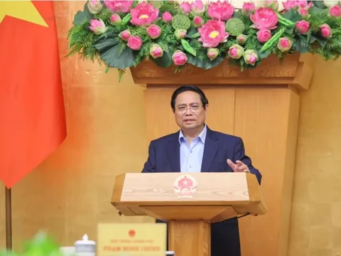 Thủ tướng yêu cầu kiểm soát chặt giá vàng, giá USD