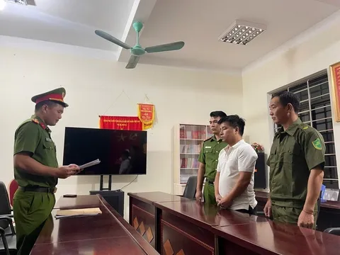 Lừa đảo 1,1 tỷ đồng, Nguyễn Văn Khiêm bị khởi tố, bắt tạm giam