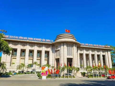 NHNN yêu cầu triển khai các giải pháp hỗ trợ người dân chịu ảnh hưởng bão số 10