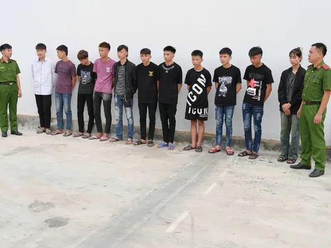 Bắt nhóm đối tượng gây rối trật tự công cộng làm một người bị thương