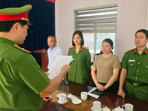 Bắt tạm giam cán bộ Phòng Kinh tế UBND xã ở tỉnh Lào Cai về tội nhận hối lộ