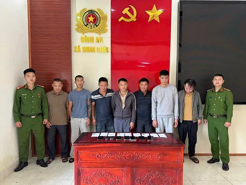 Triệt xóa ổ nhóm đánh bạc liên xã ở Nghệ An