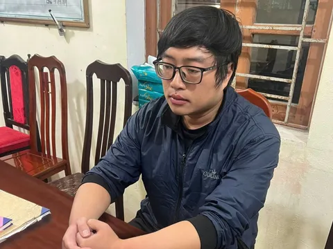 Khởi tố đối tượng lừa đảo chiếm đoạt tài sản dưới hình thức mời mua bảo hiểm xe ô tô