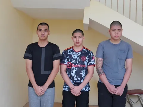 Bắt nhóm đối tượng lập tài khoản ảo vờ mua xe máy rồi cướp tài sản