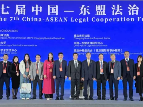 Đoàn công tác của Hội Luật gia Việt Nam tham dự Diễn đàn Hợp tác pháp luật Trung Quốc - ASEAN lần thứ 7
