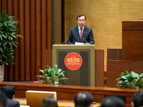 Thông qua Luật Tình trạng khẩn cấp, nghiêm cấm trục lợi, xâm phạm an ninh quốc gia