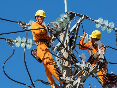 Đề xuất người dân đủ điều kiện được chọn đơn vị cấp điện từ năm 2027