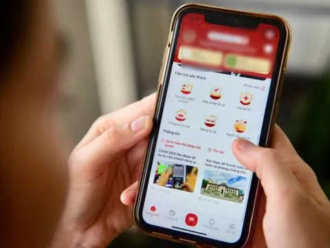 Đề xuất giảm 10% phí đăng ký xe, thuế thu nhập khi thực hiện qua VNeID