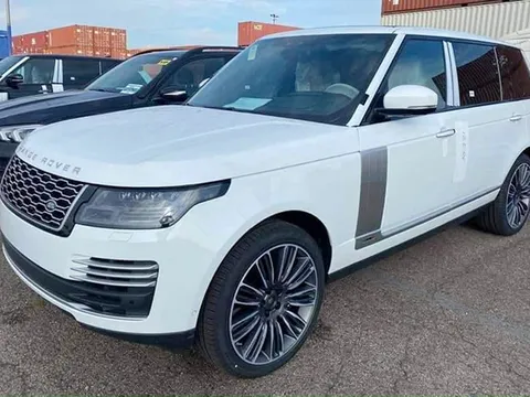 Bộ Công Thương đề xuất buộc nhập khẩu ô tô biếu tặng qua doanh nghiệp, Bộ Tài chính nói gì?