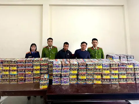 Nghệ An: Triệt phá đường dây mua bán pháo nổ, thu giữ 220kg tang vật