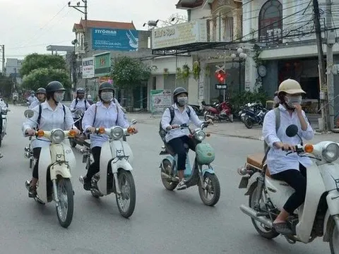 Quy định về độ tuổi và điều kiện điều khiển xe gắn máy 50 cm3