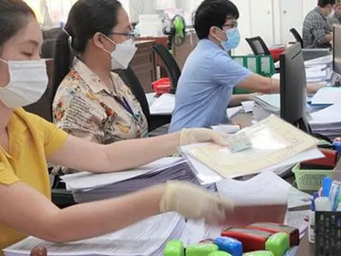 Quy định tiêu chuẩn, chứng chỉ khi viên chức chuyển vị trí công tác