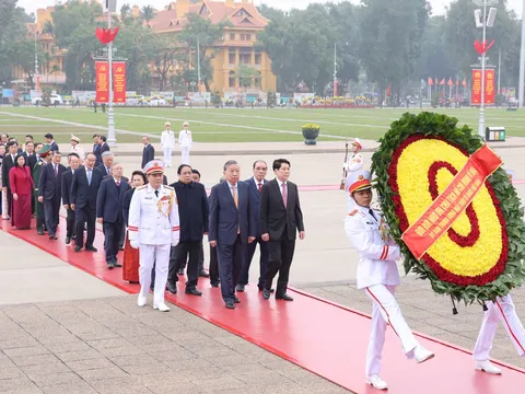 Lãnh đạo Đảng, Nhà nước vào Lăng viếng Chủ tịch Hồ Chí Minh nhân dịp Tết Nguyên đán Bính Ngọ