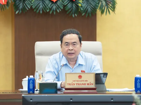 Tránh tình trạng công khai thông tin trên giấy nhưng người dân vẫn khó tiếp cận