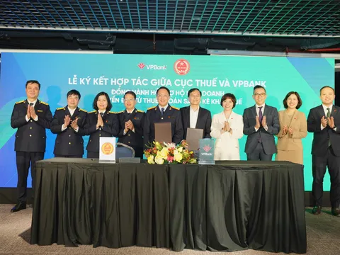 VPBank hợp tác Cục Thuế, hỗ trợ 5,4 triệu hộ kinh doanh chuyển đổi từ thuế khoán sang kê khai