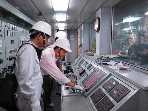Đề xuất sửa đổi quy định về đăng kiểm viên tàu biển