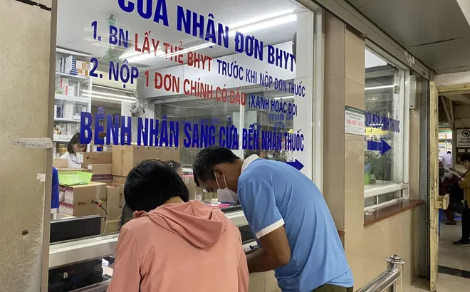 Thủ tục để được hưởng BHYT chi trả 100% với người thường trú tại xã An toàn khu