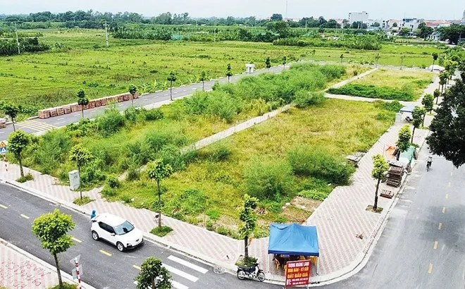 Đề nghị cơ quan thuế tính lại tiền sử dụng đất, thủ tục thế nào? 